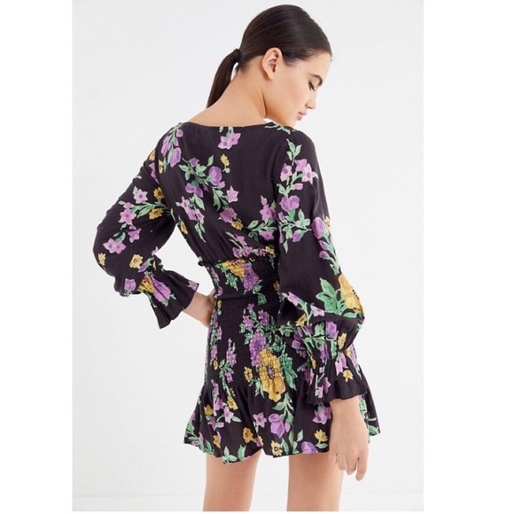 Urban Outfitters Leandra Smocked Long sleeve Dress. - Picture 2 of 12
